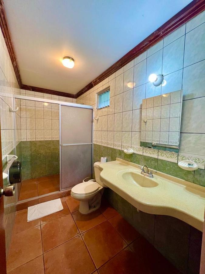 Hotel Sierra Arenal Ла Фортуна Экстерьер фото