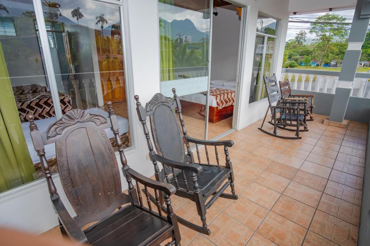 Hotel Sierra Arenal Ла Фортуна Экстерьер фото