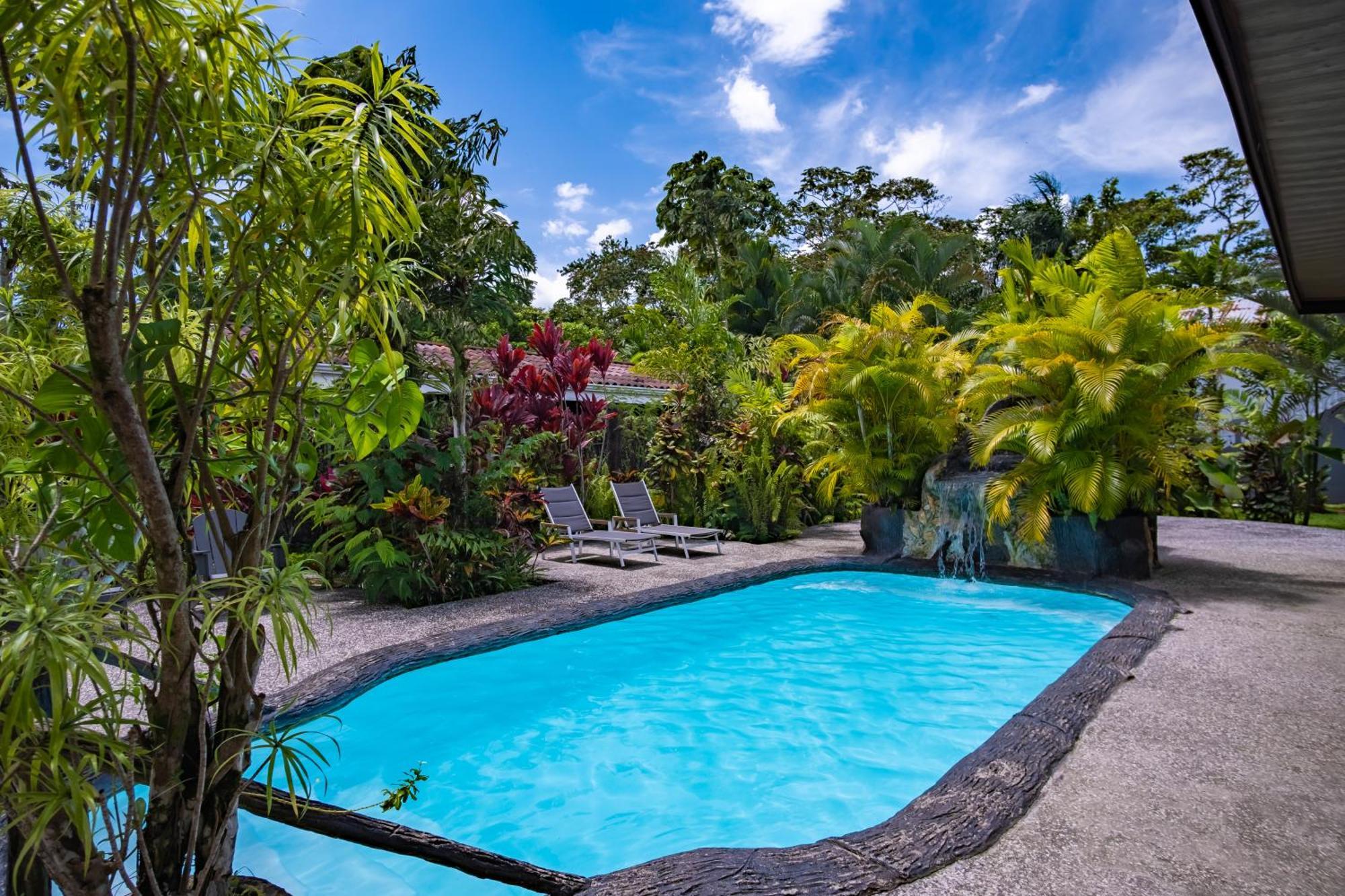 Hotel Sierra Arenal Ла Фортуна Экстерьер фото